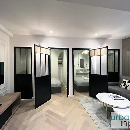 Urban Flat 178 - Cosy 2 Bedroom In Center Of Apartmán *